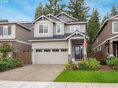 3805 SE Willamette Ave Hillsboro, OR 97123
