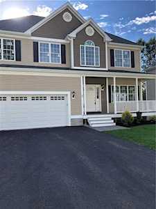 33 Theresa Marie Ave Woonsocket, RI 02895