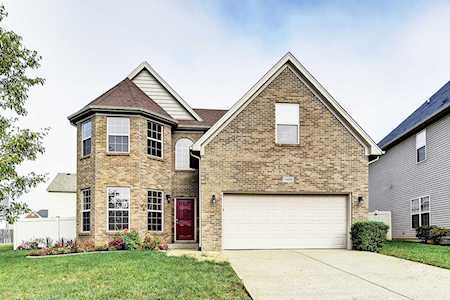 11405 Fenimore Ridge Dr Louisville, KY 40229