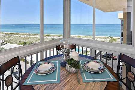 1255 Tarpon Center Dr #705 Venice, FL 34285