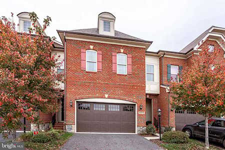 42578 Dreamweaver Dr Brambleton, VA 20148