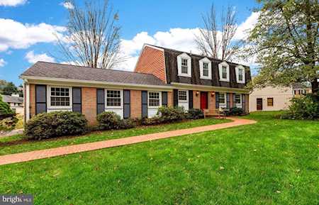7105 Old Dominion Dr Mclean, VA 22101