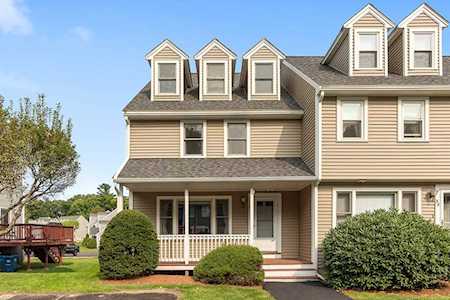 55 Merrimack Meadows Ln #55 Tewksbury, MA 01876