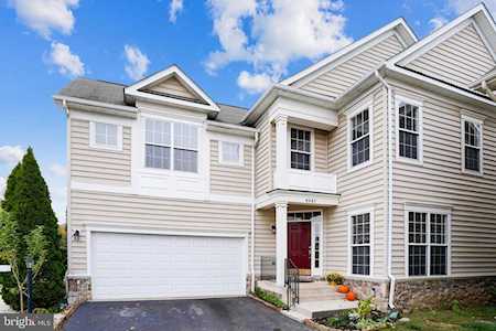 8287 Laurel Heights Loop Lorton, VA 22079