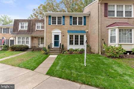 9027 Rosewall Ct Springfield, VA 22152
