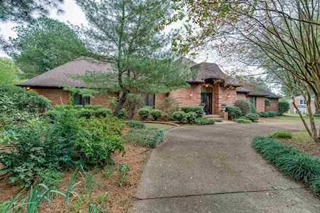 488 N Walnut Bend Rd Cordova, TN 38018