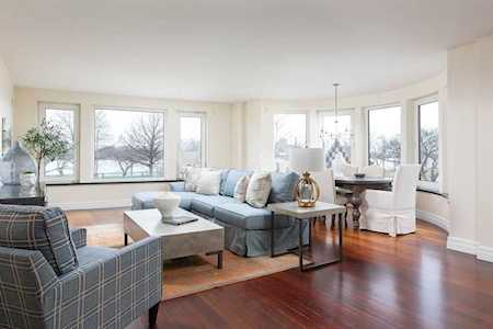492 Beacon #24 Boston, MA 02115