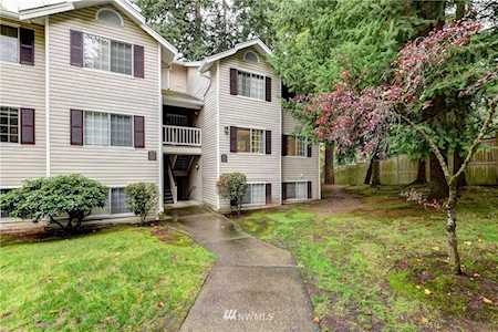 19230 Forest Park Dr NE #G224 Lake Forest Park, WA 98155