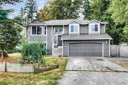 26815 216th Ave SE Maple Valley, WA 98038