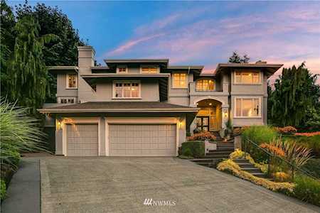 3645 92nd Ave SE Mercer Island, WA 98040