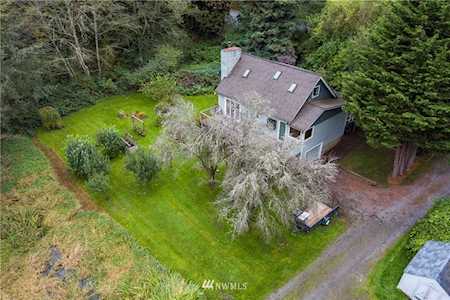 33706 Hansville Rd NE Kingston, WA 98346