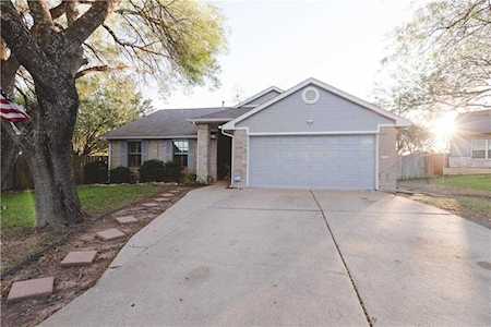 1405 Honey CV Pflugerville, TX 78660