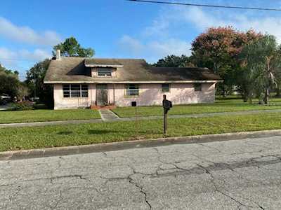 923 Cohassett Ave Lake Wales, FL 33853