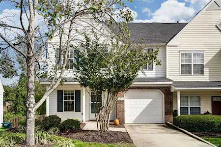 824 Pelican Bay Dr Pineville, NC 28134