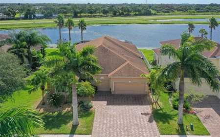 3618 67th TERRACE E Sarasota, FL 34243