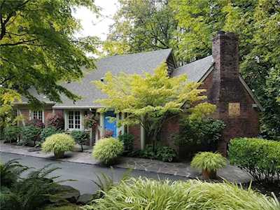 4300 Pacific Way Longview, WA 98632