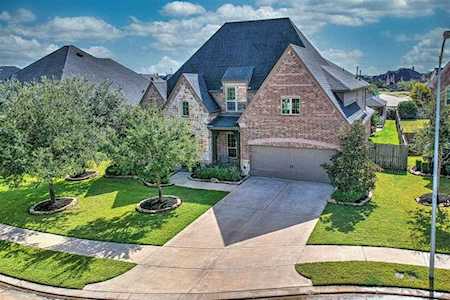 27519 Gladway Manor Dr Katy, TX 77494