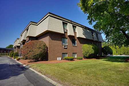 9 Hallmark Gdns #9 Burlington, MA 01803