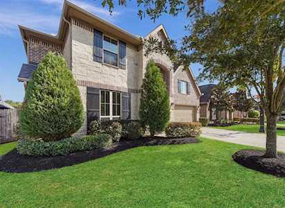 6719 Sotoria Ln Sugar Land, TX 77479