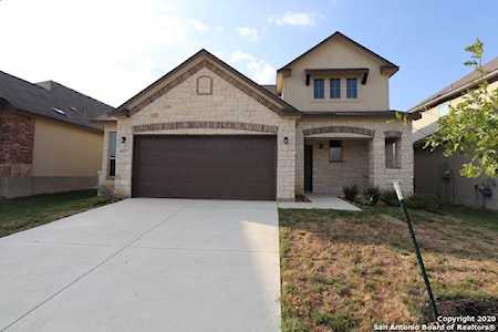 6727 Comanche Post San Antonio, TX 78233