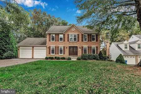 7905 Deerlee Dr Springfield, VA 22153