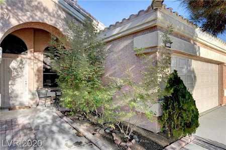 6136 Sandstone Mesa Dr Las Vegas, NV 89130