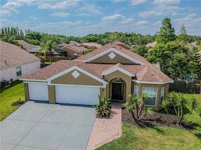 1623 Brooksbend Dr Wesley Chapel, FL 33543