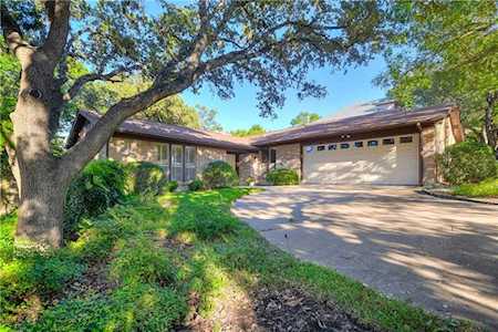 4204 Bluffridge DR Austin, TX 78759