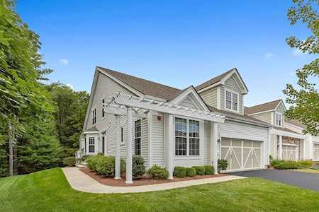 41 Kendall Court #41 Bedford, MA 01730