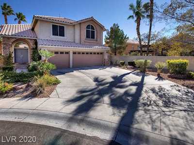 2000 Cedarcrest Ct Las Vegas, NV 89134