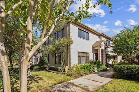 4719 Stonebriar Circle College Station, TX 77845-8988