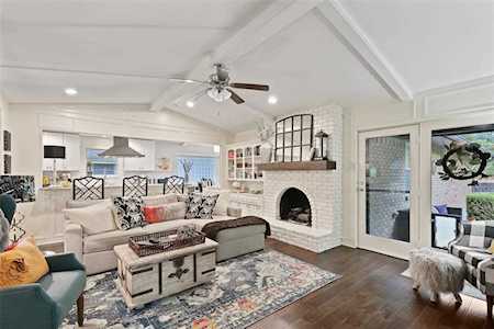 11105 Carissa Drive Dallas, TX 75218