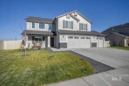 4930 W Deer Springs Dr Meridian, ID 83646