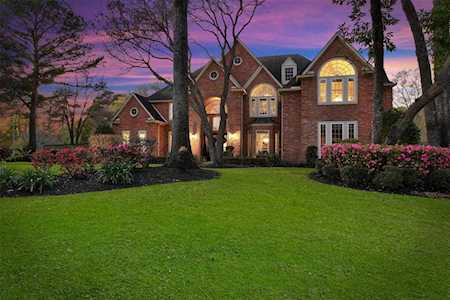 5503 Valley Lark Ct Kingwood, TX 77345