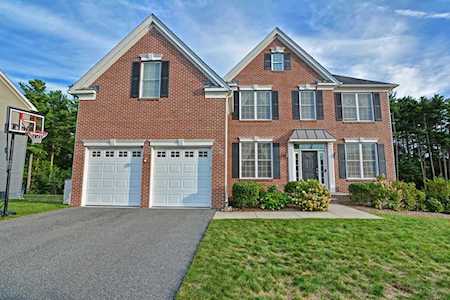84 Hound Pack Cir Walpole, MA 02032