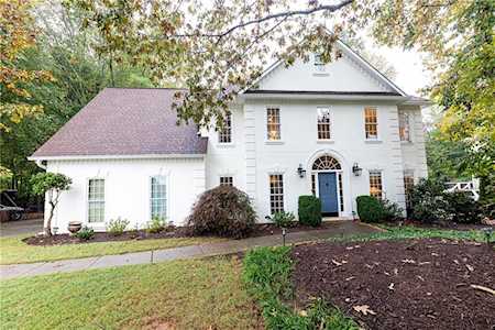 490 Laurian View Ct Roswell, GA 30075