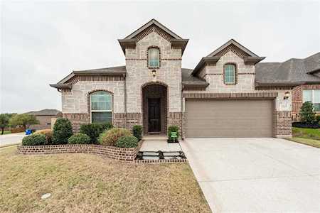 2317 Rosegill Drive Corinth, TX 76210
