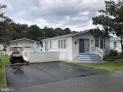 11910 W Yardarm Dr Berlin, MD 21811