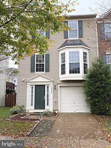43006 Center St Chantilly, VA 20152
