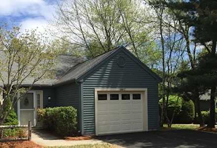 108 Ridgefield Cir #C Clinton, MA 01510