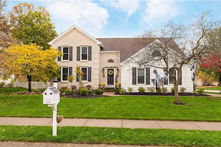 320 Village Ridge Drive Powell, OH 43065