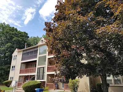 3 Randolph Dr #3 Tewksbury, MA 01876