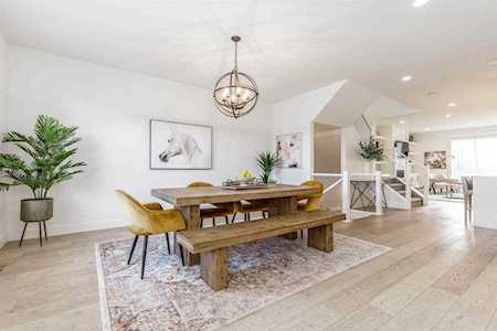 4531 17 Ave NW Calgary, AB T3B 0N9