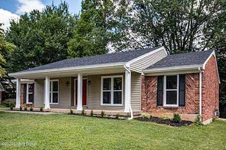 8703 Kev Ct Louisville, KY 40299