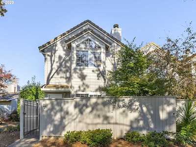 28705 SW Roger Blvd #77 Wilsonville, OR 97070
