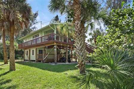 8916 Gulf St Placida, FL 33946