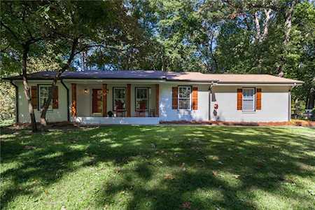 1282 Lavista Dr SW Mableton, GA 30126