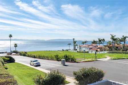 32724 Coastsite Drive #103 Rancho Palos Verdes, CA 90275