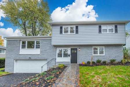 8 Hoover Ave West Orange Twp., NJ 07052