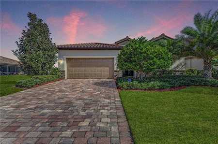 6907 Quiet Creek Dr Bradenton, FL 34212